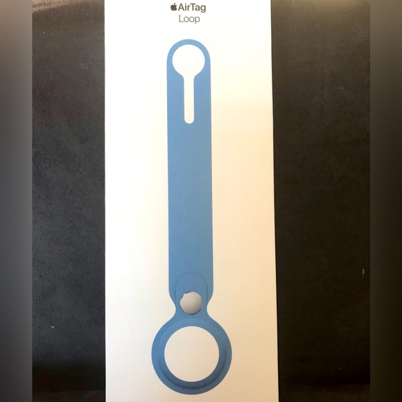 Apple Genuine Leather AirTag Loop NIB - Picture 1 of 2